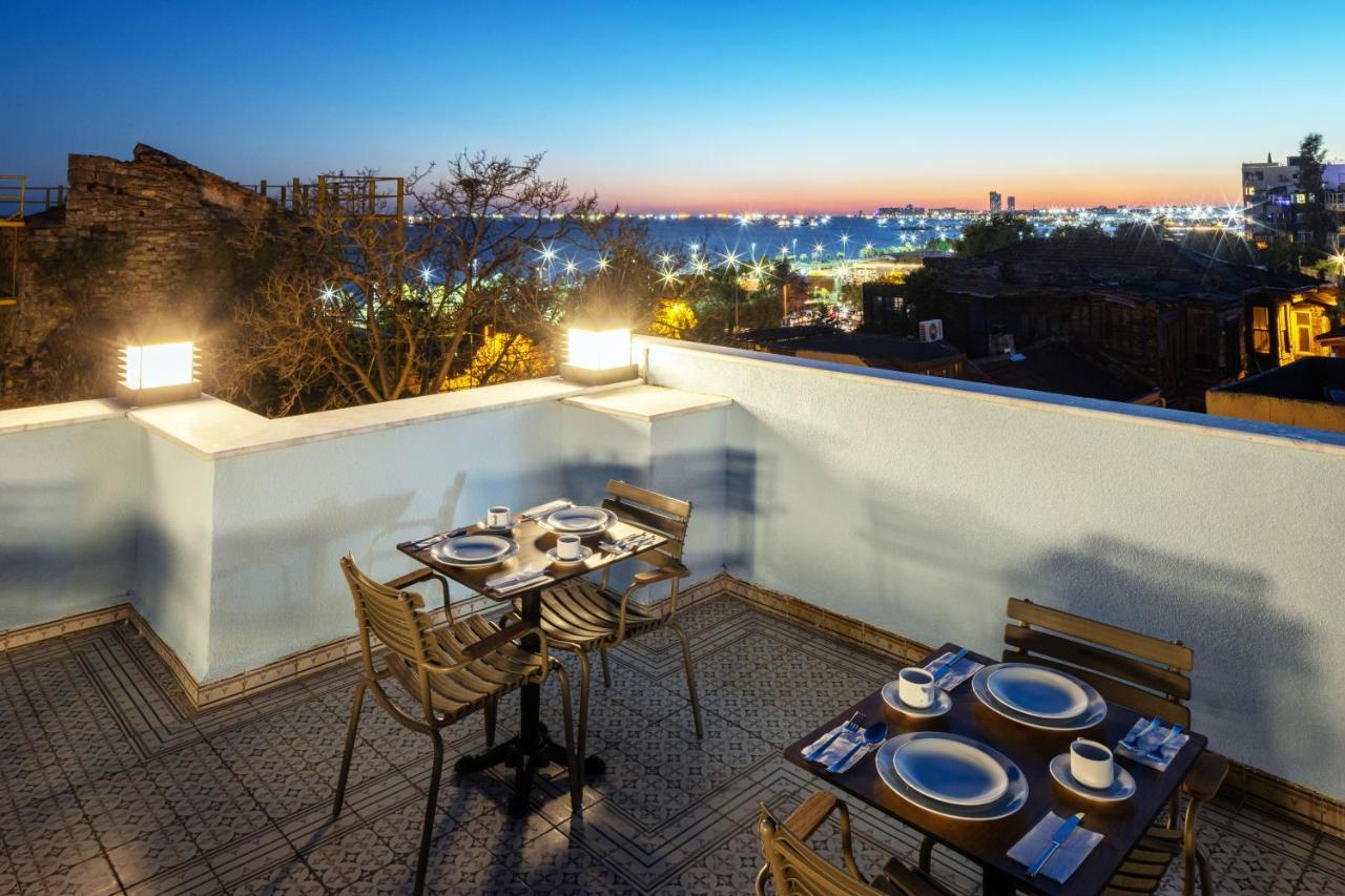 Camera Familiare con Vista Mare