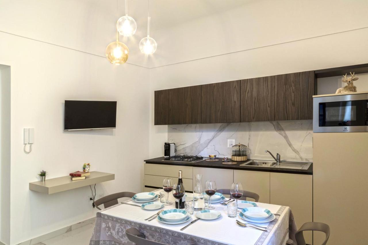 Deluxe Apartment,1297602904:JPEG