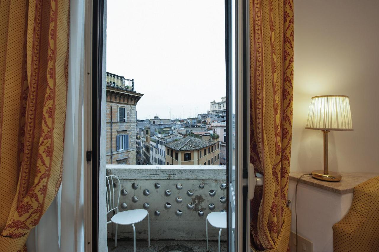 Twin Room Balcony,1306591483:JPEG