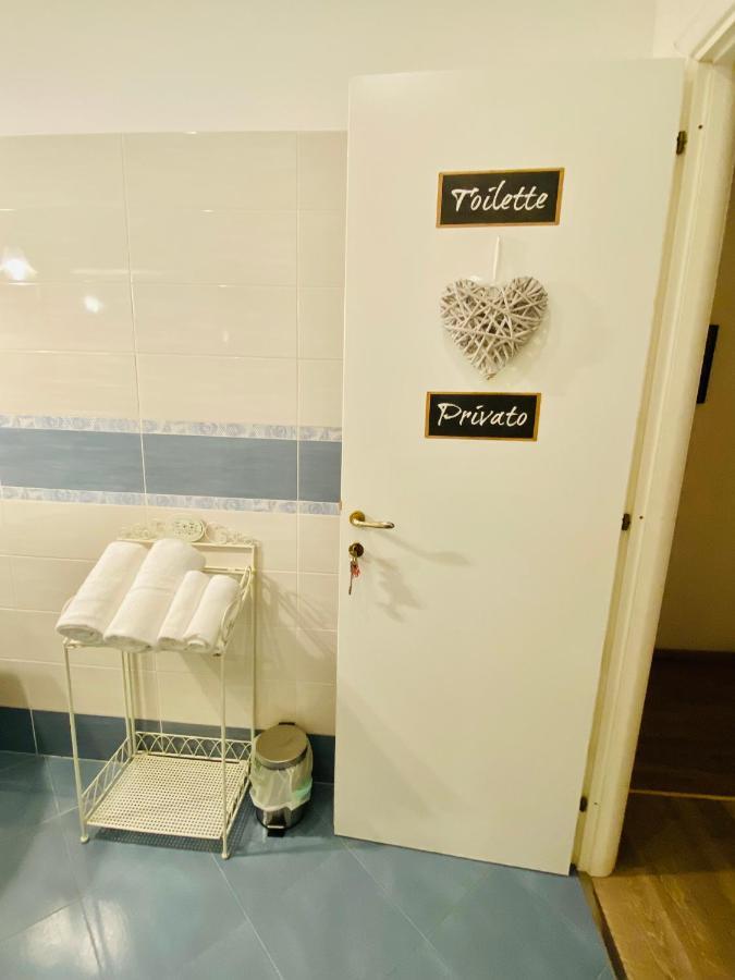 Camera Matrimoniale con Bagno Privato Esterno
