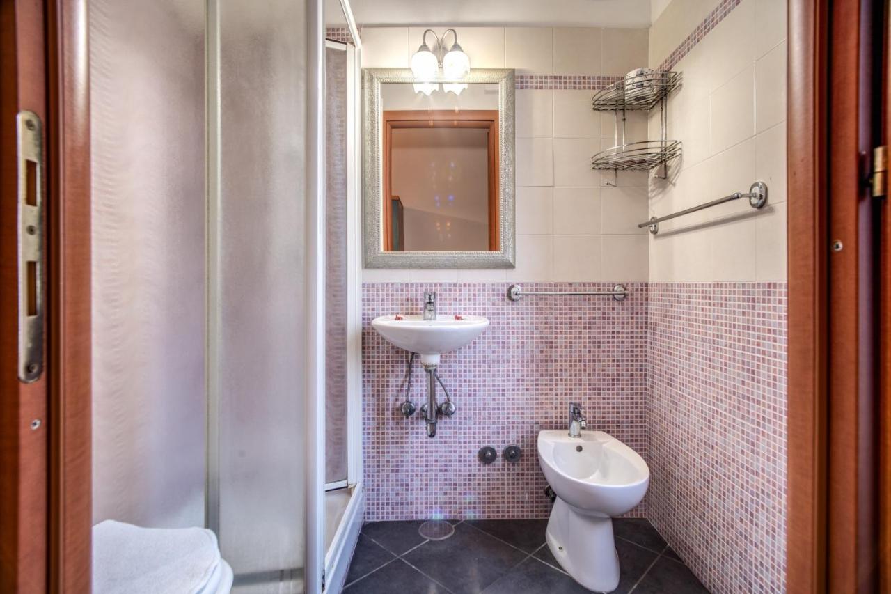 Economy Double or Twin Room