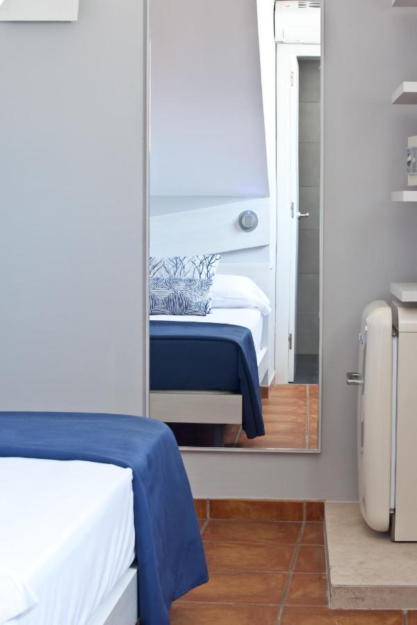 Single Room,1316766988:JPEG