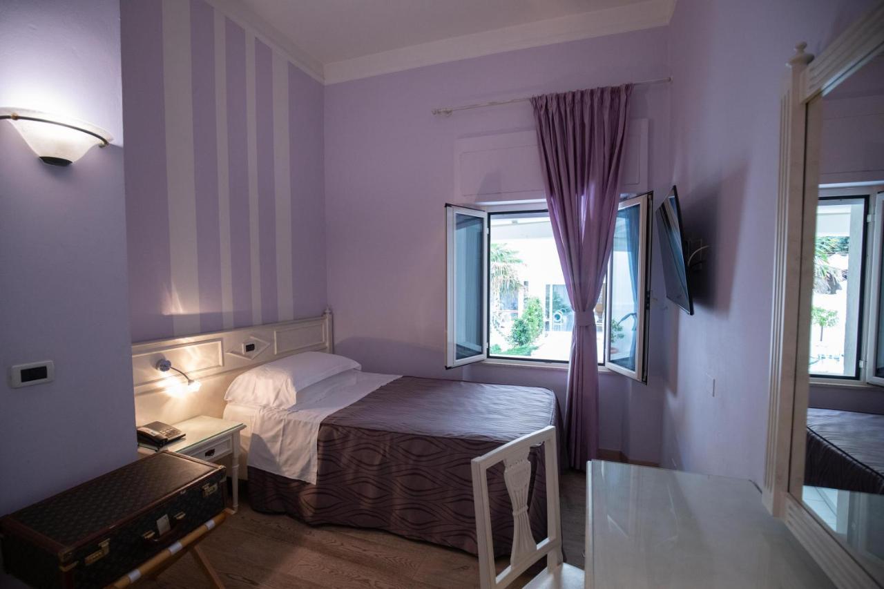 Single Room Garden View