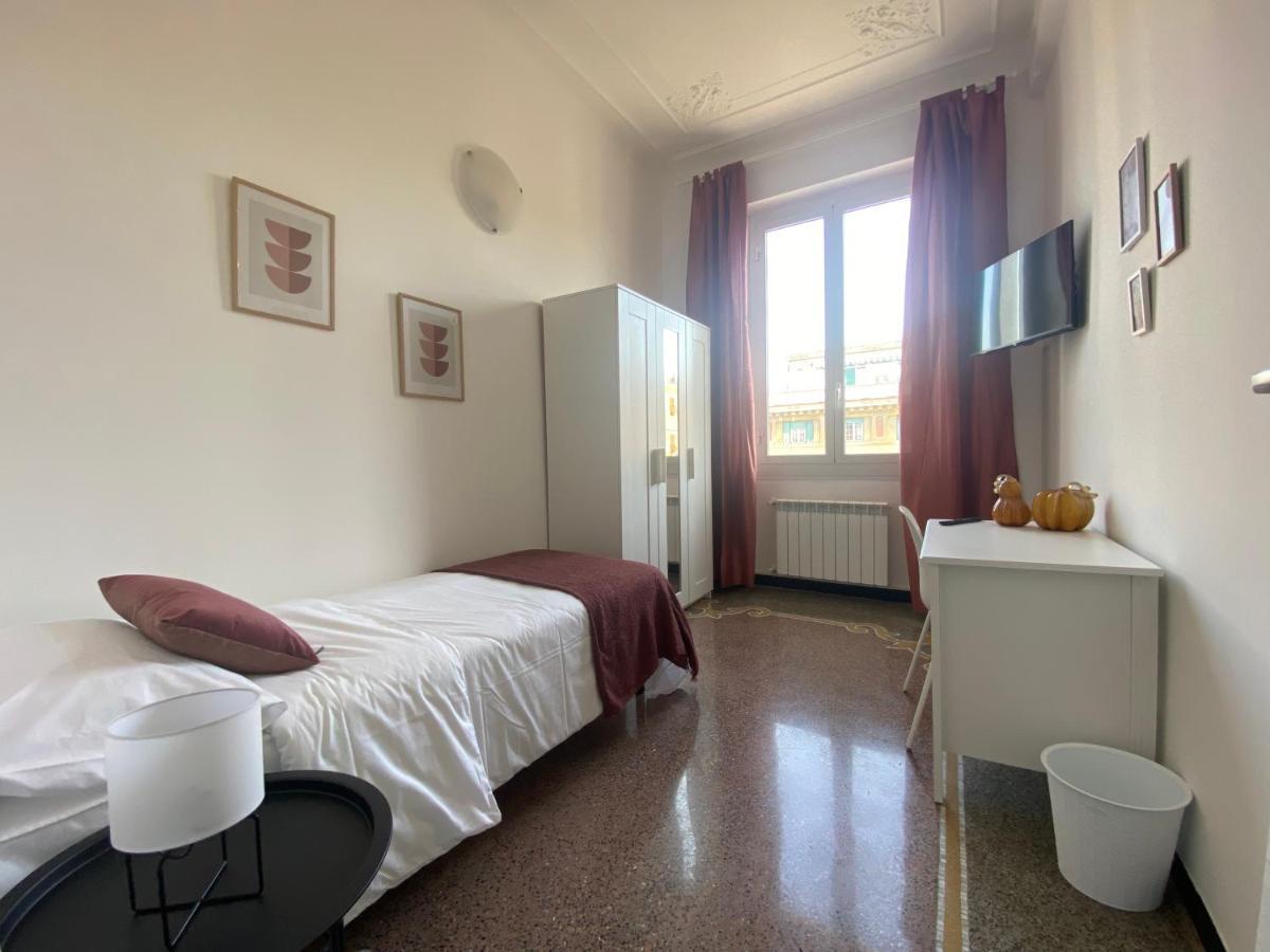 Camera Singola Standard con Bagno in Comune