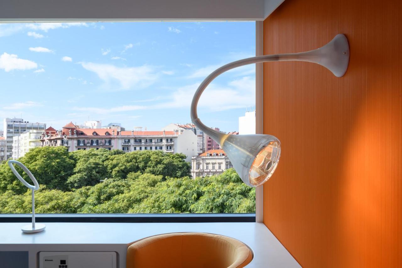 Deluxe Double or Twin Room City View