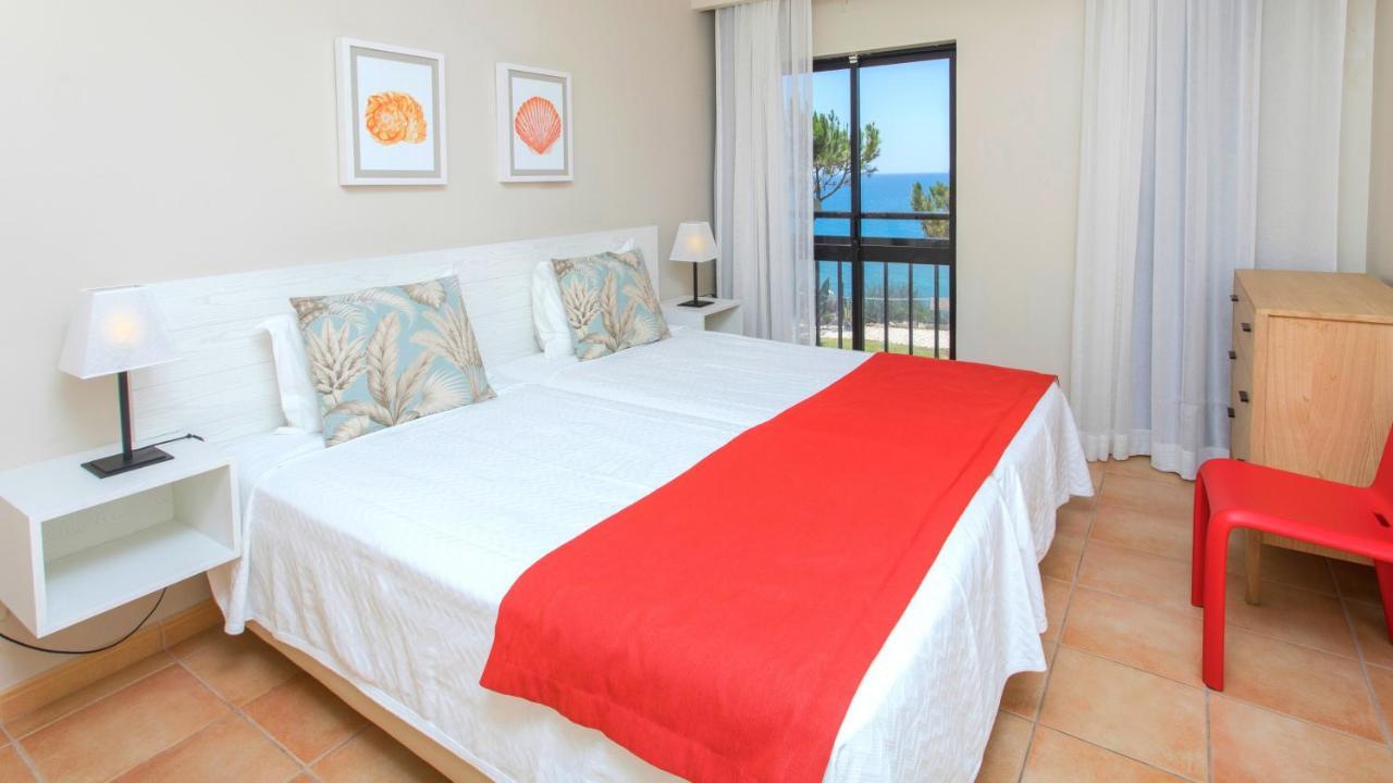 Two-Bedroom Apartment Sea View