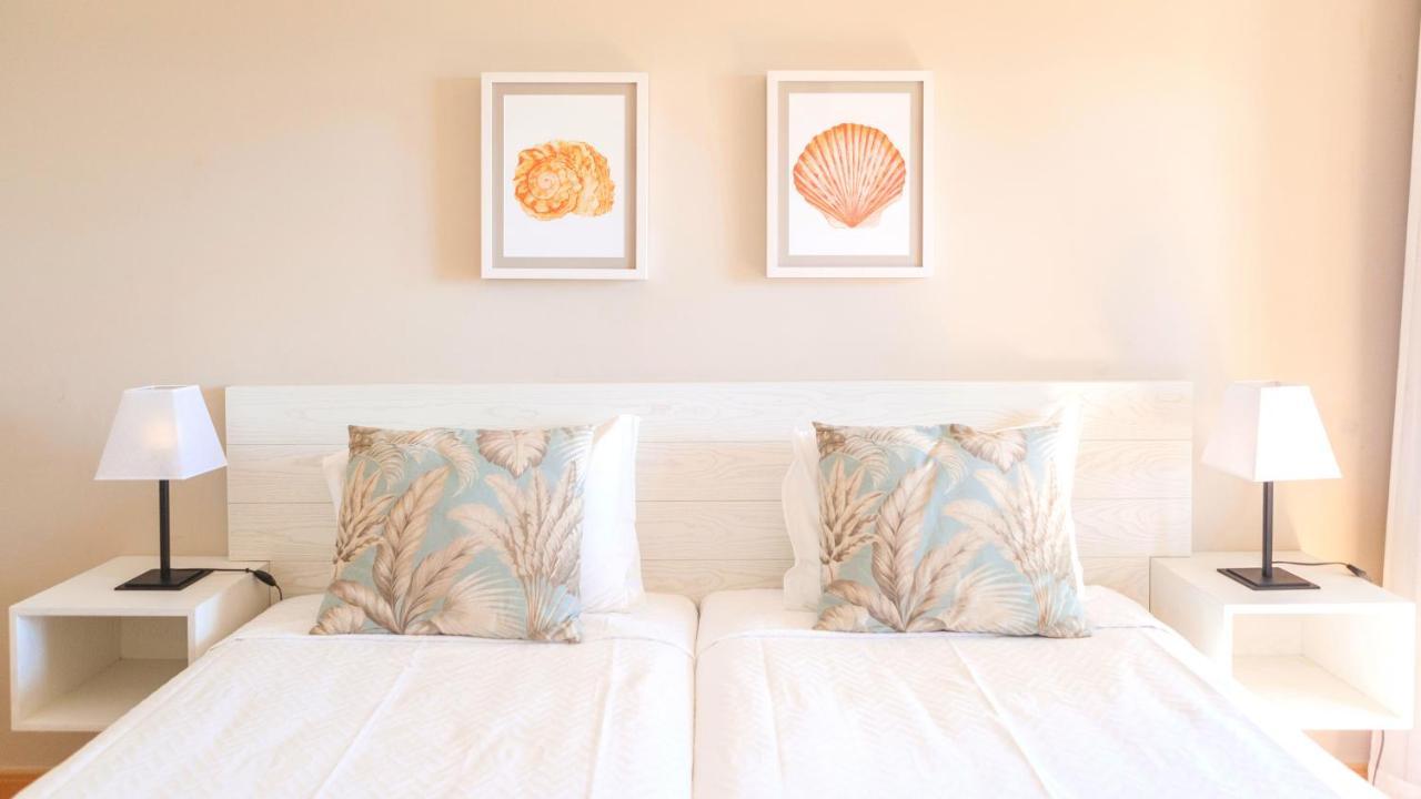 Two-Bedroom Apartment Sea View
