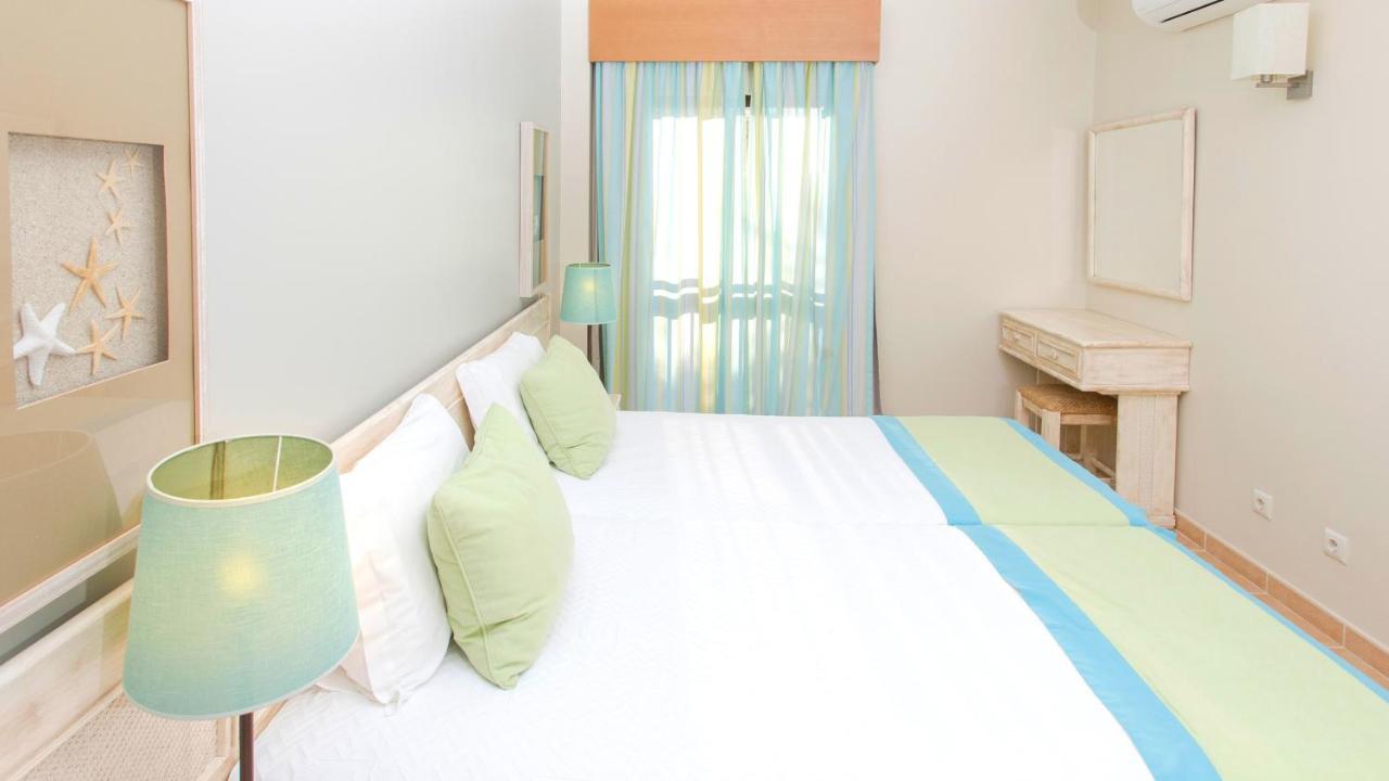 One-Bedroom Apartment Garden View