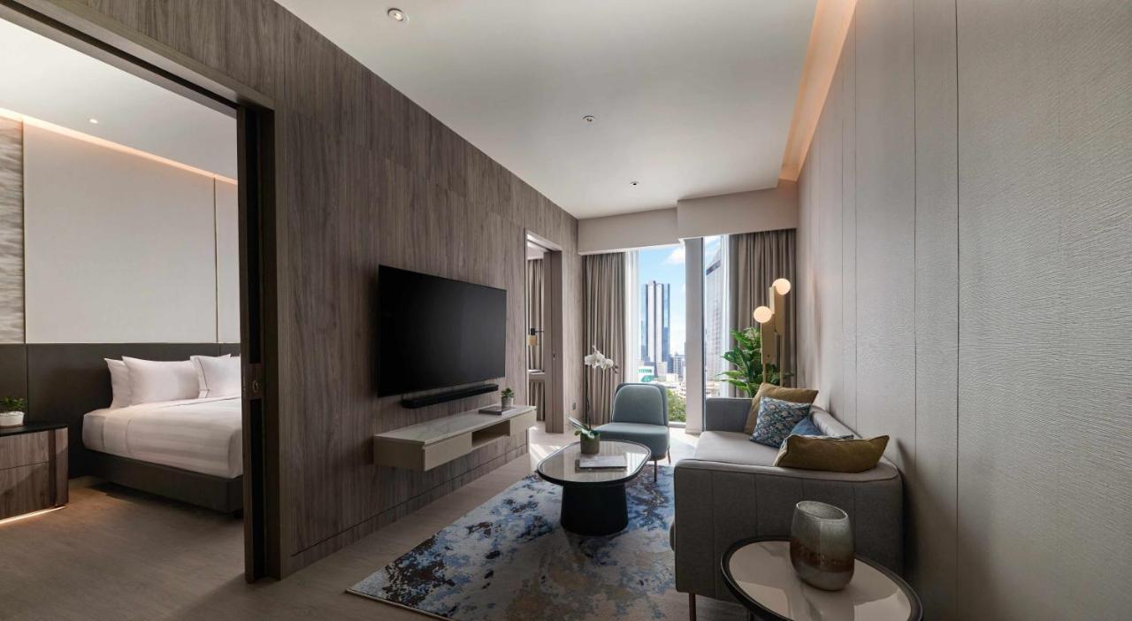 One Bedroom Premier Suite Twin