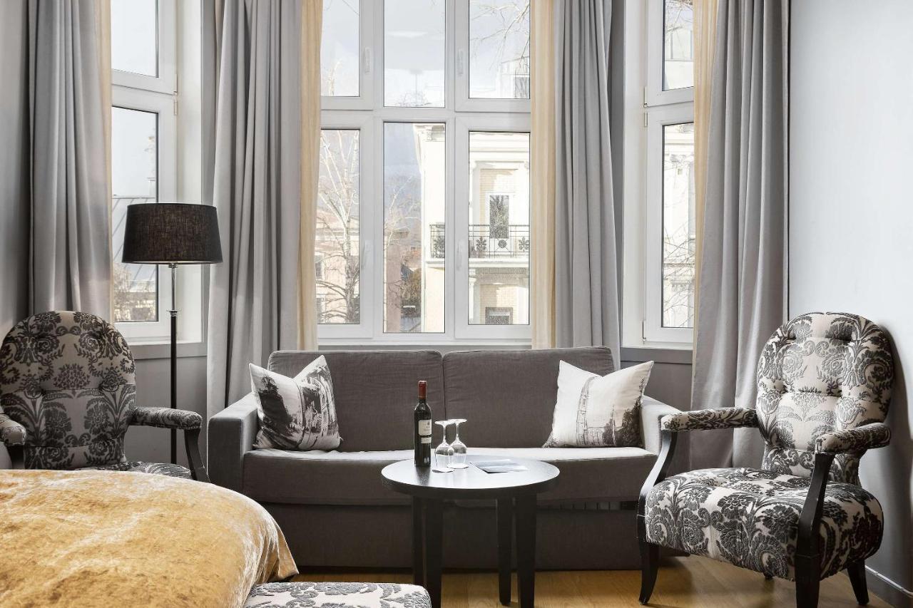 Junior King Suite