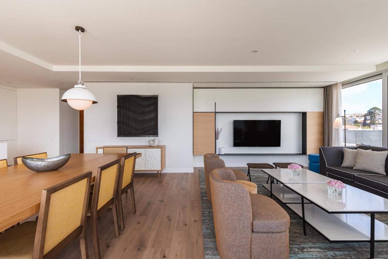 Three-Bedroom Apartment River View