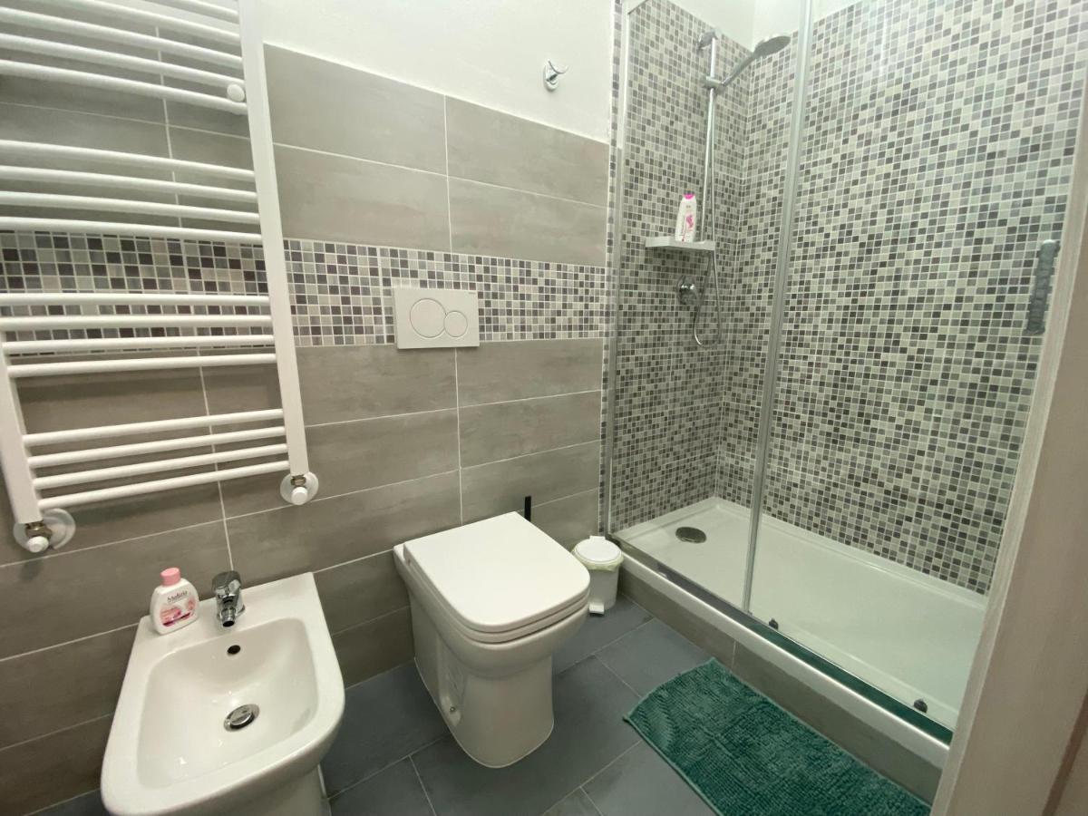 Camera Matrimoniale con Bagno Privato
