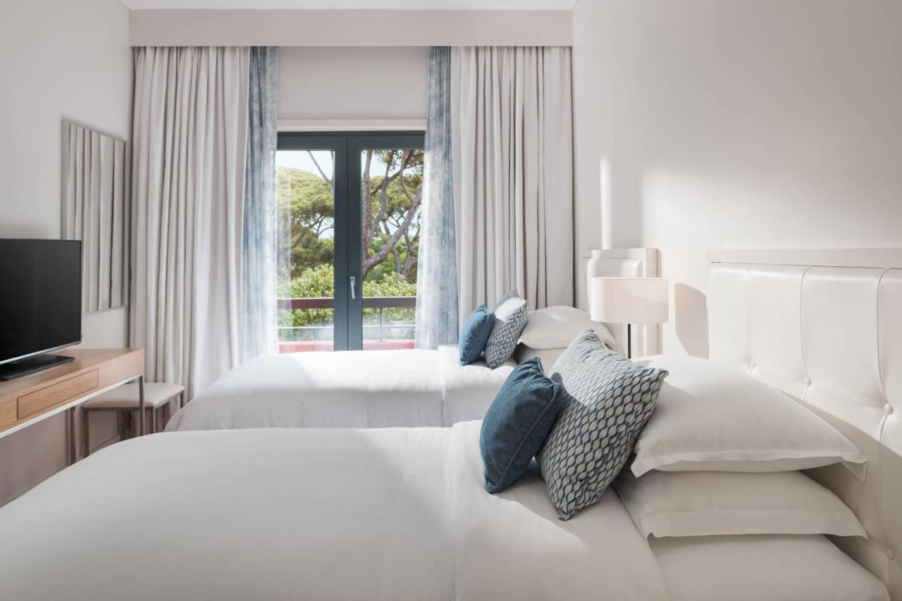 Premium Three-Bedroom Residence Garden View
