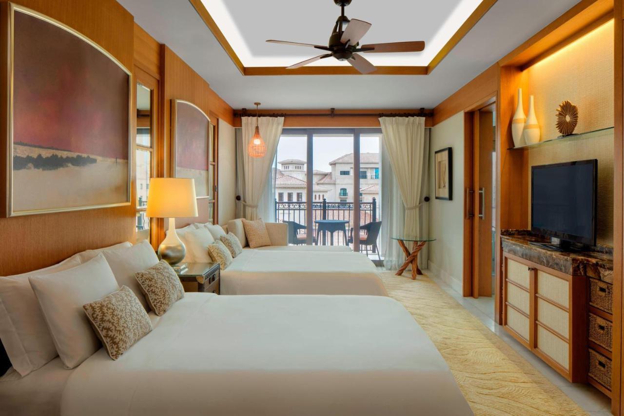 Superior Room Guest room 2 Queen Sofa bed Balcony