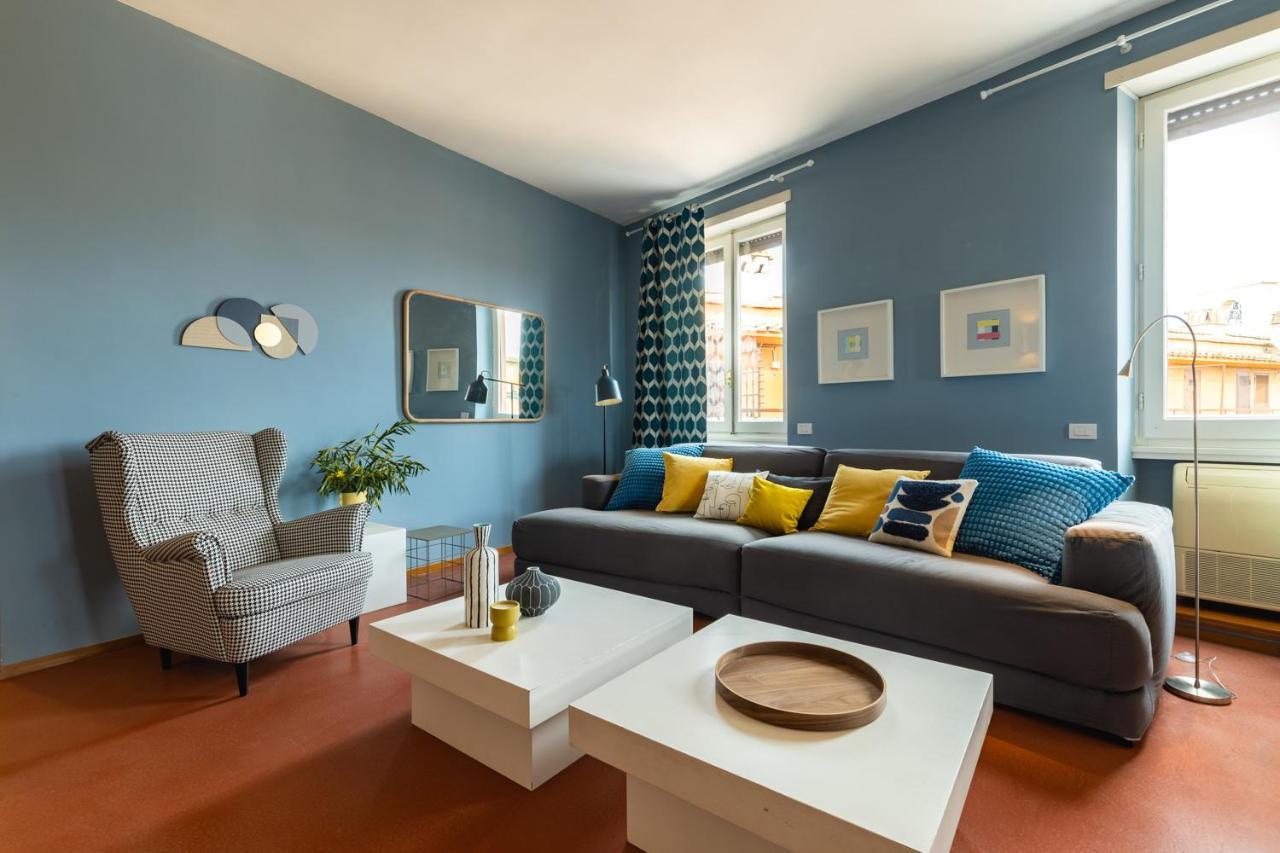 Appartamento con 3 Camere da Letto e Vista - Attico