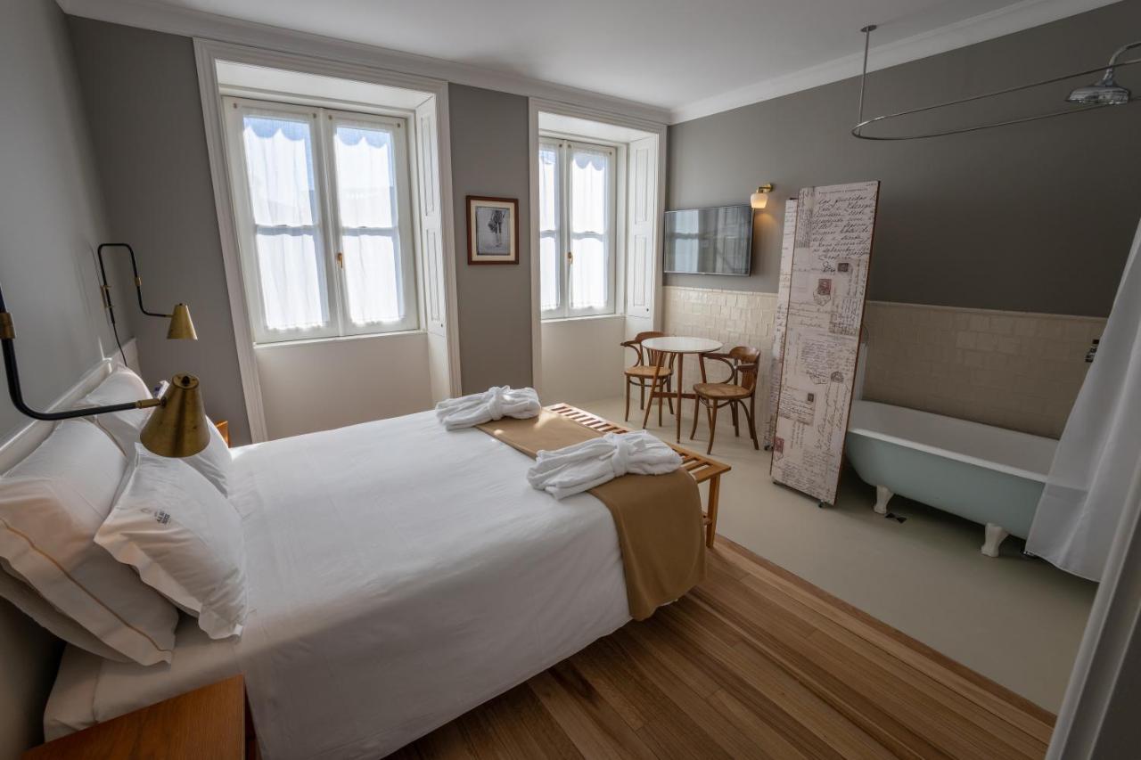 Superior Double or Twin Room Clawfoot Bath