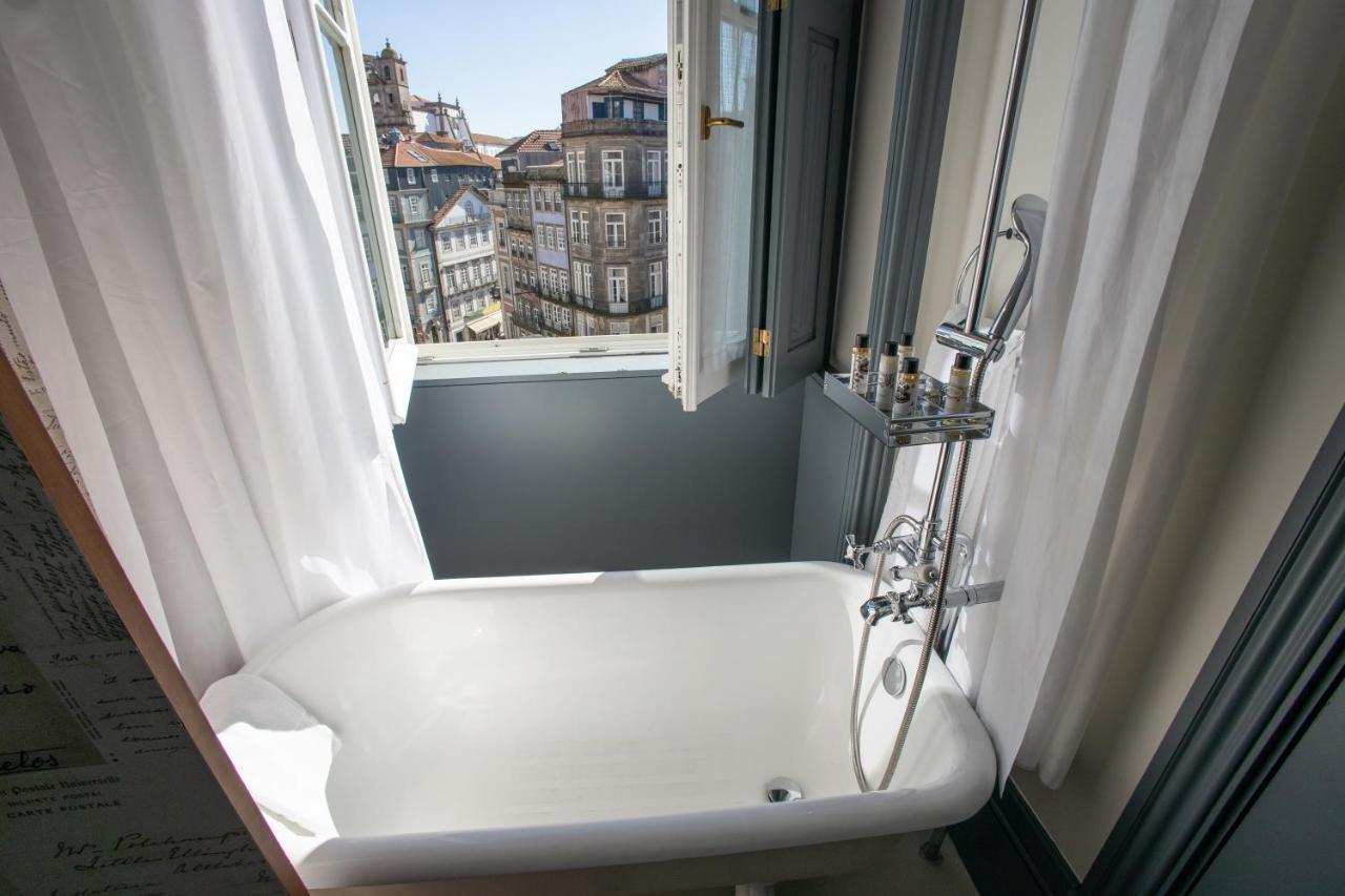 Superior Double or Twin Room Clawfoot Bath