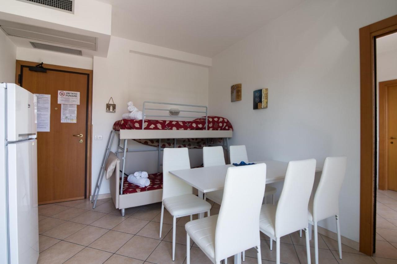 Two-Bedroom Apartment Sea View