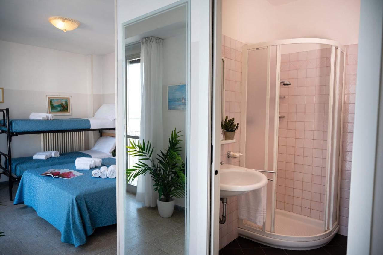 Quadruple Room Sea View