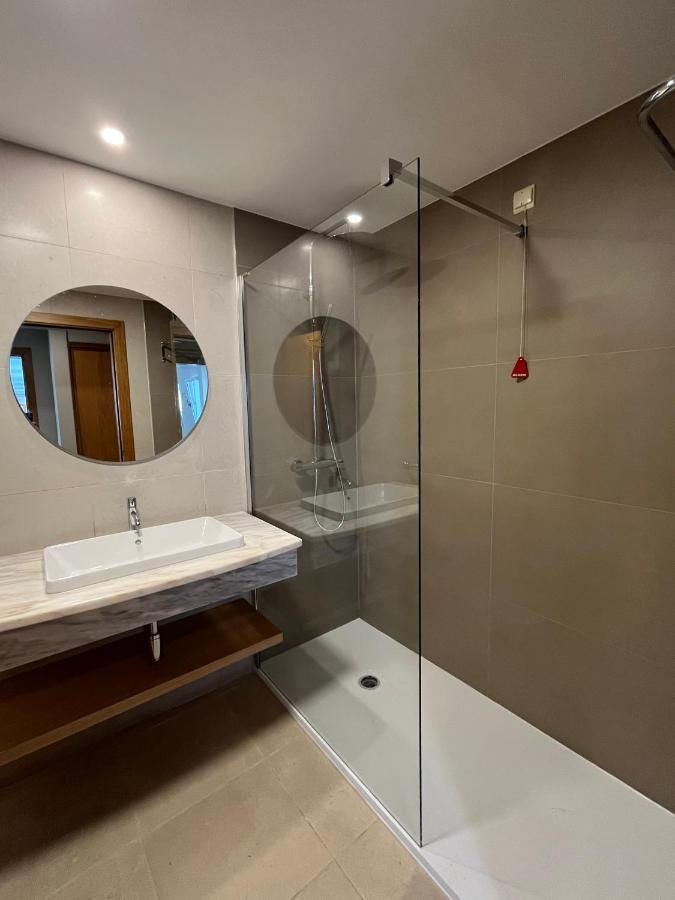 Double or Twin Room Side Sea View