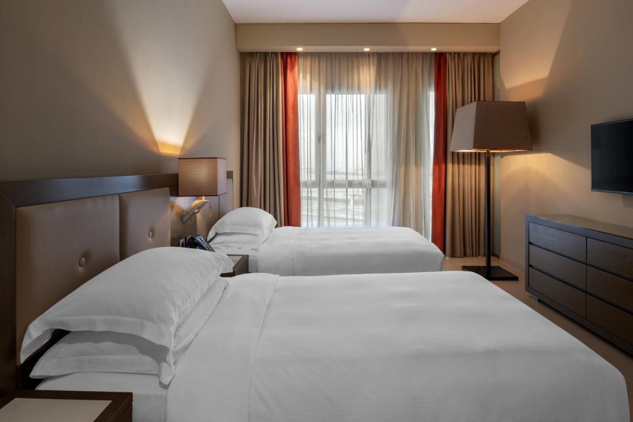 Three Bedroom Apartment Unlimited 03 Days Yas Park access per Adult below 11 Years