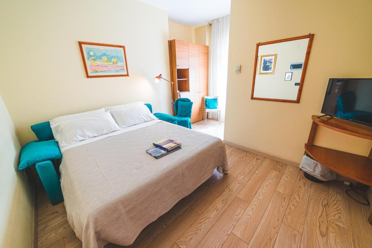 Single Room,1370394164:JPEG