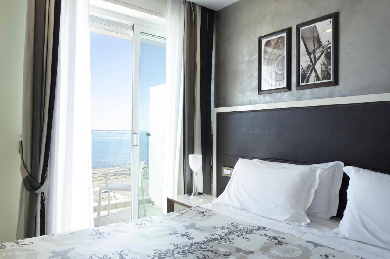 Junior Suite Seafront