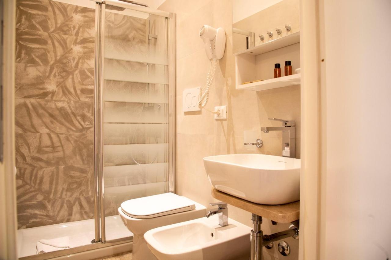 Quadruple Room Private Bathroom