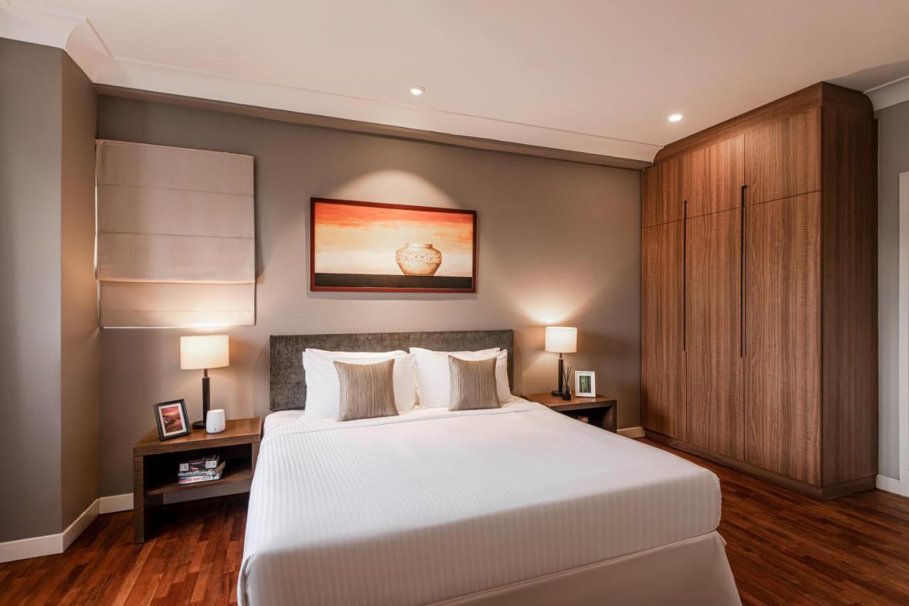 Three-Bedroom Premier Balcony