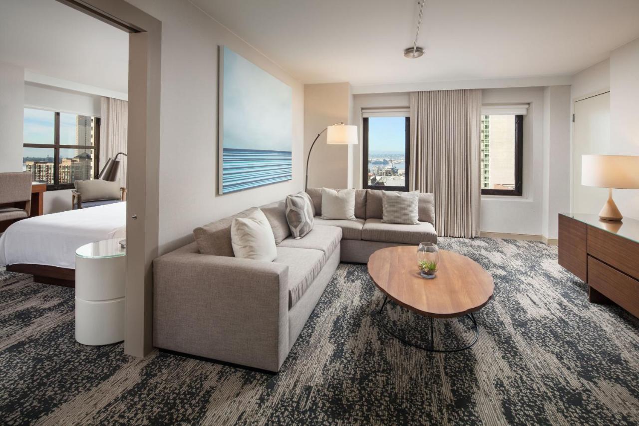 Suite con 1 Camera con Letto King-Size, Divano-Letto e Vista Baia