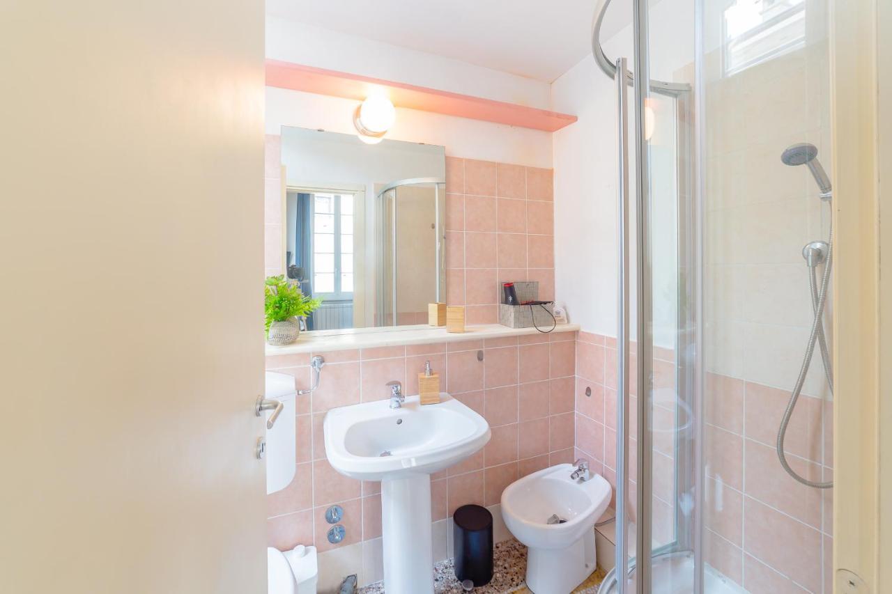 Camera Matrimoniale con Bagno Privato