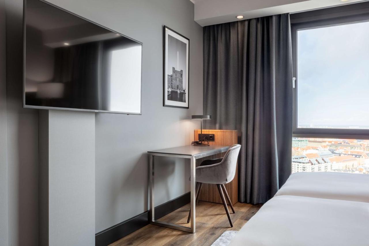 Superior Room Panoramic City View