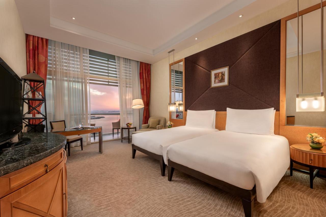 Deluxe Gulf View Room Twin– daily shuttle bus to Yas attractions Yas Mall Grand Mosque