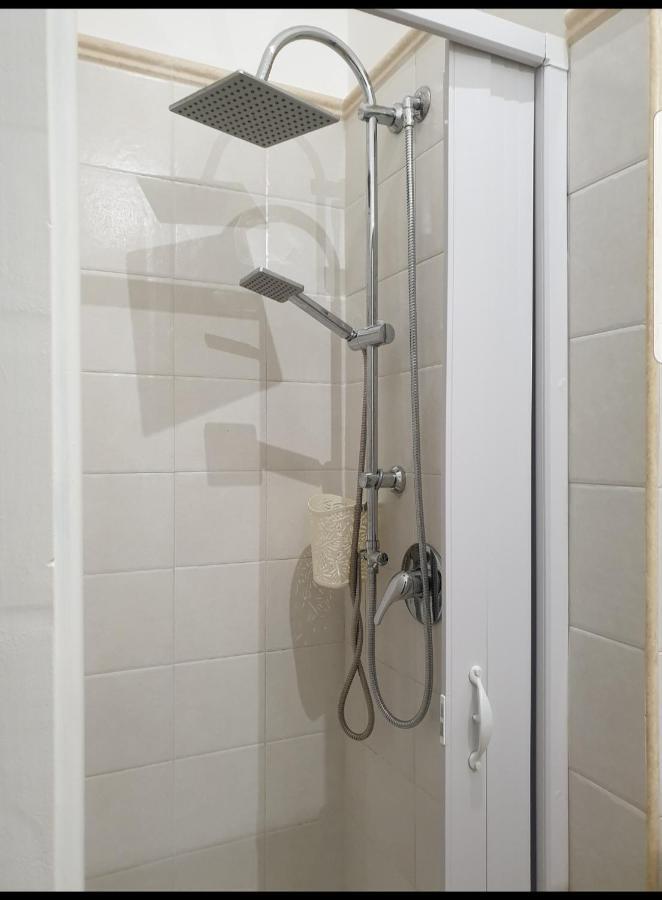 Camera Matrimoniale con Bagno Privato Esterno