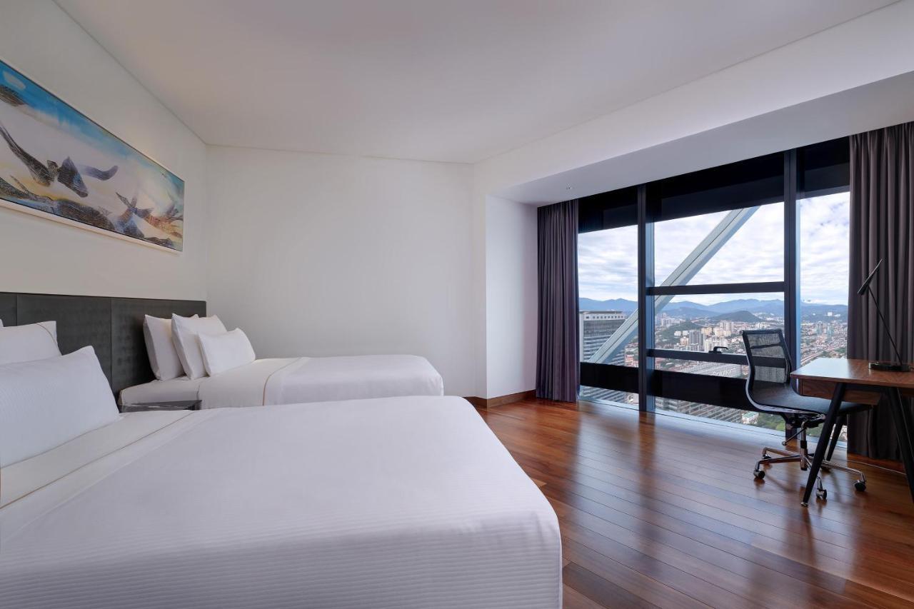 Two-Bedroom Skyline Suite