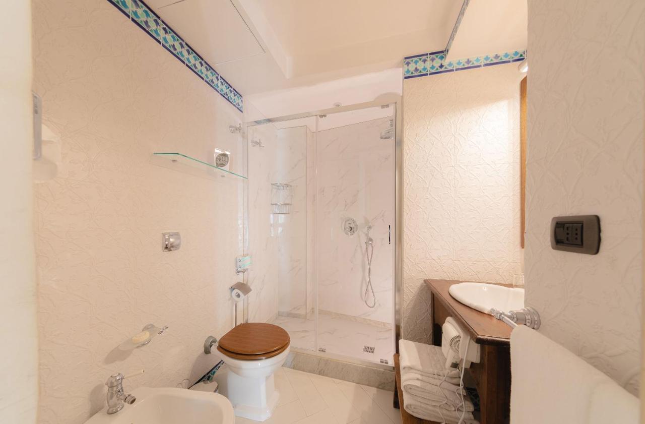 Classic Double or Twin Room Sea View