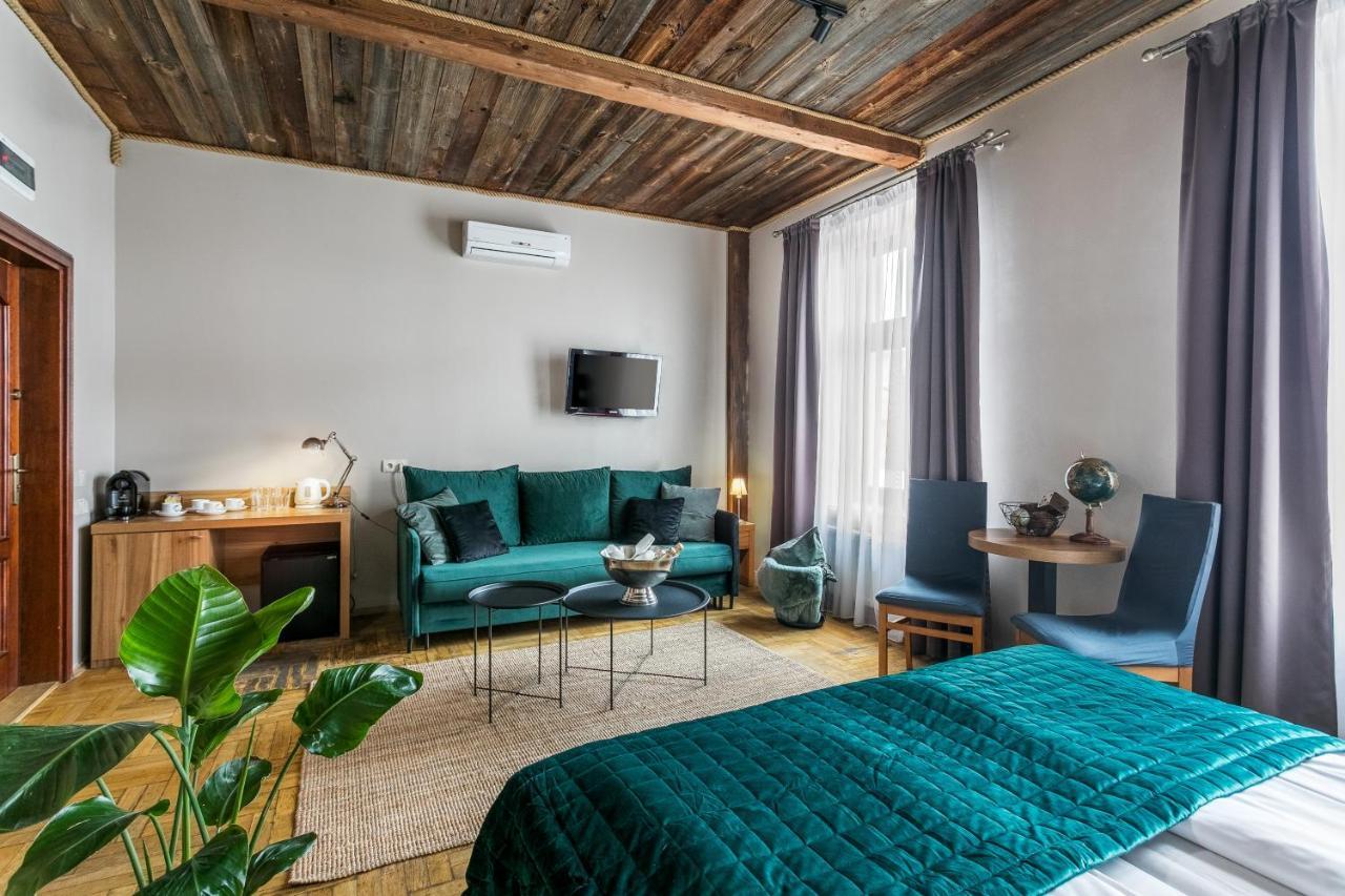 Suite Balcony