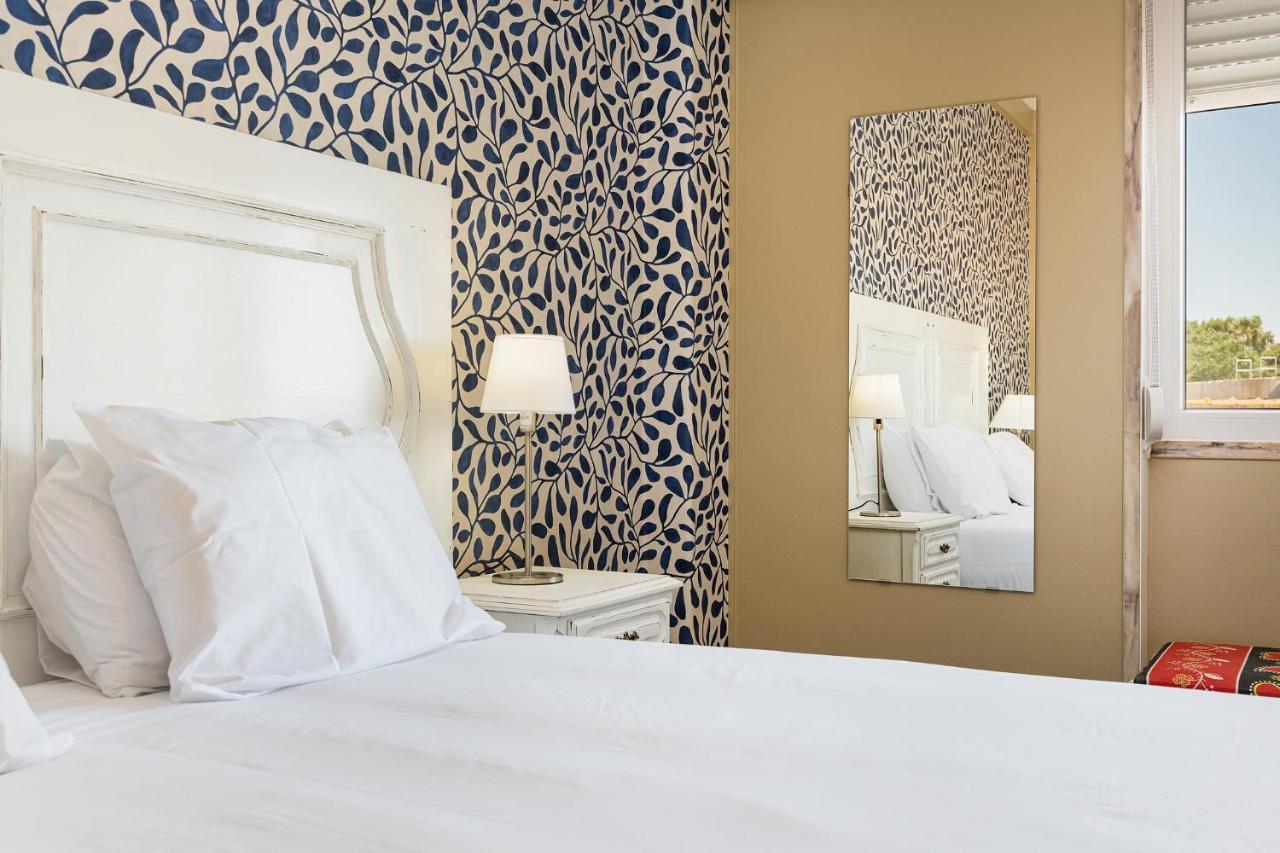 Deluxe Family Suite Balcony