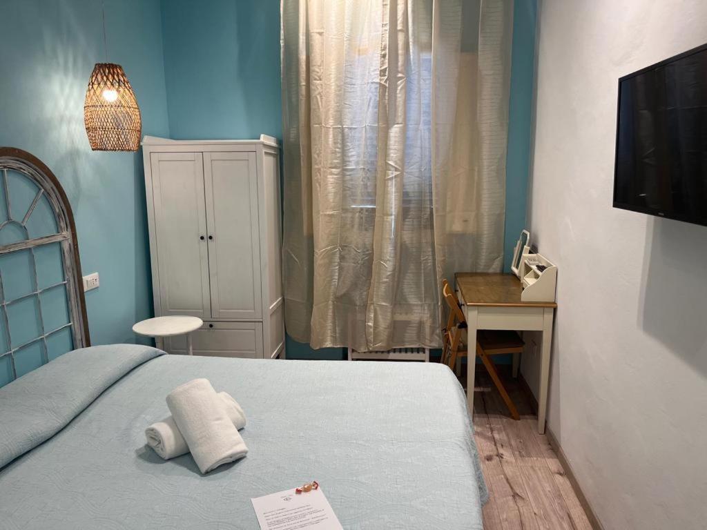 Double Room,1415085336:JPEG