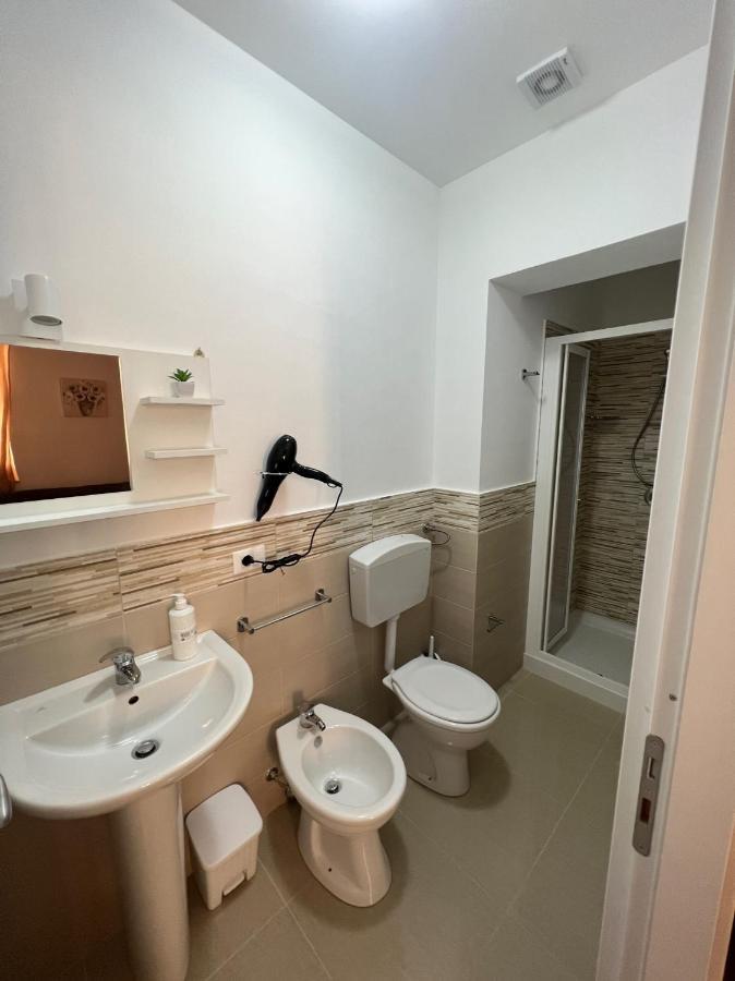 Camera Matrimoniale con Bagno Privato