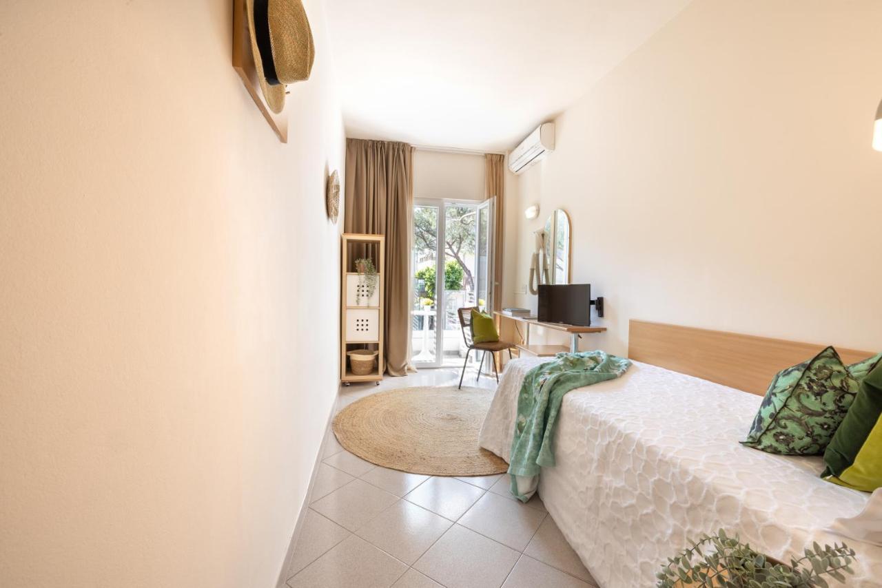 Classic Single Room