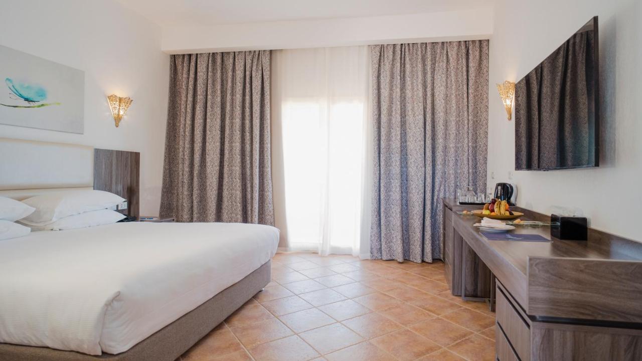 Deluxe Triple Room Egyptians Residents Only