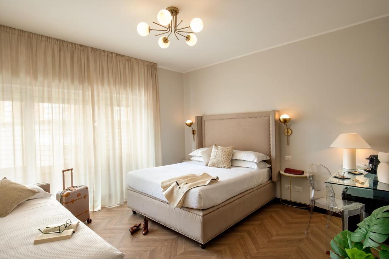 Camera Matrimoniale con Letto Supplementare