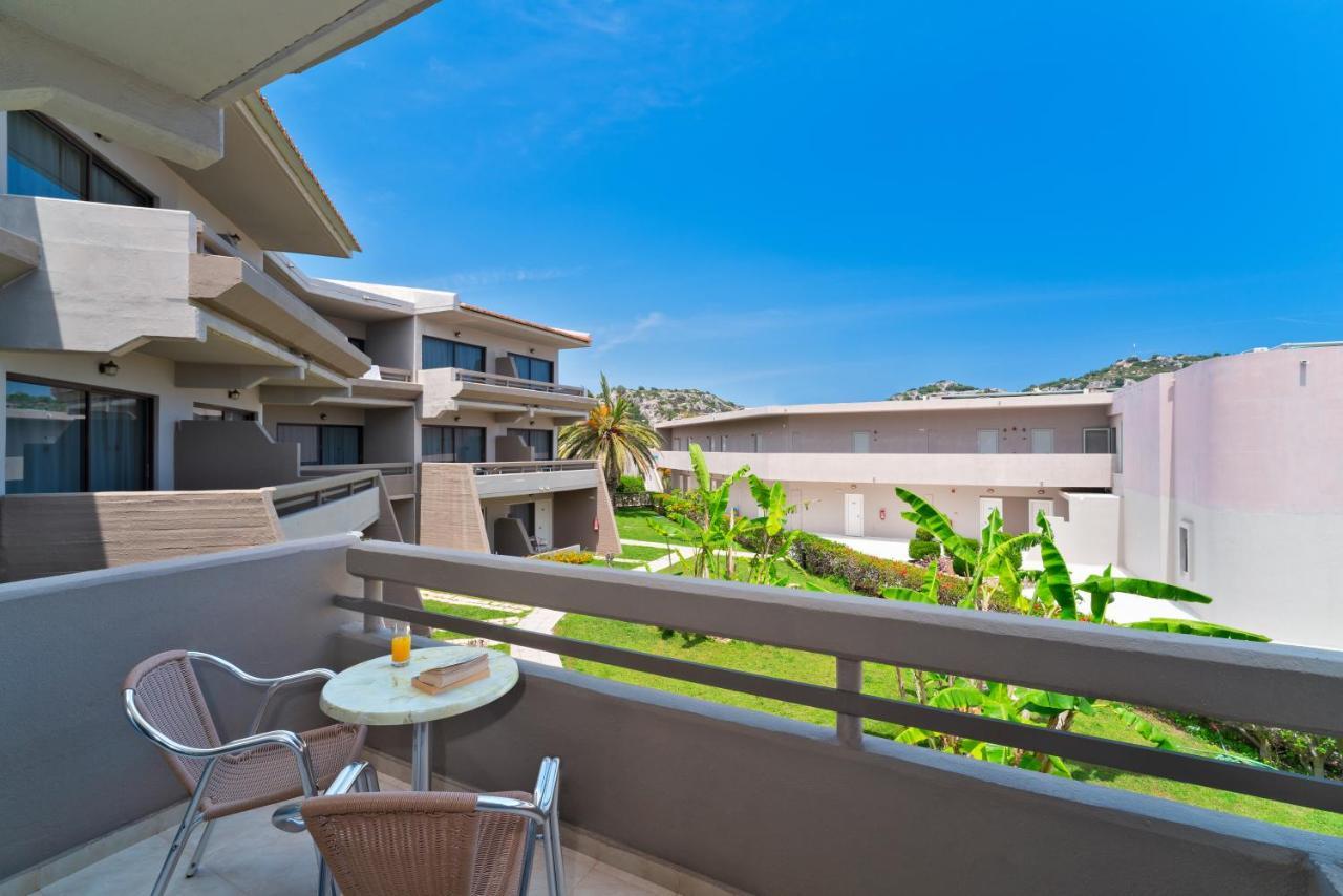 Camera Singola con Vista Giardino
