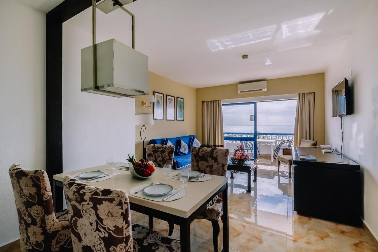 Deluxe One-Bedroom Apartment All Inclusive Signature