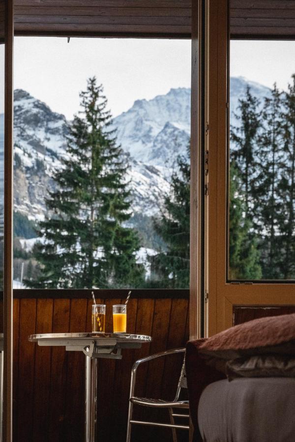 Camera Superior con Balcone e Vista Jungfrau