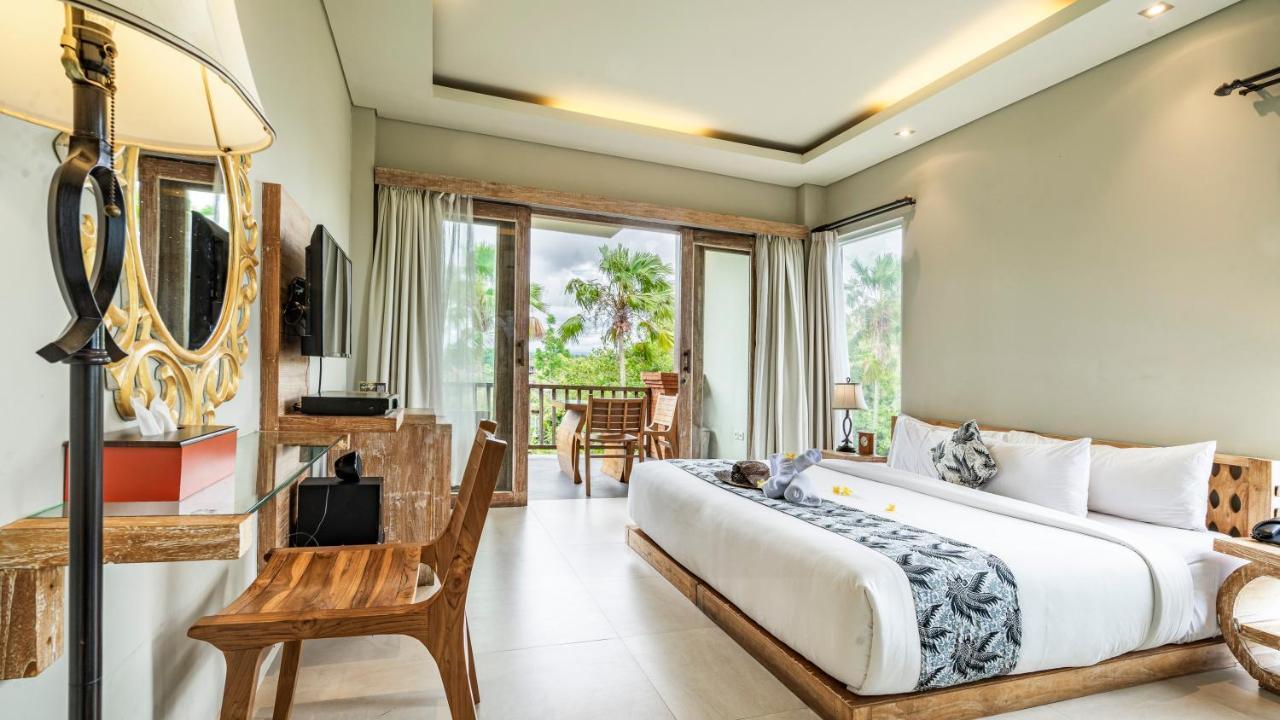 Balinese Massage at Deluxe Room Garden View