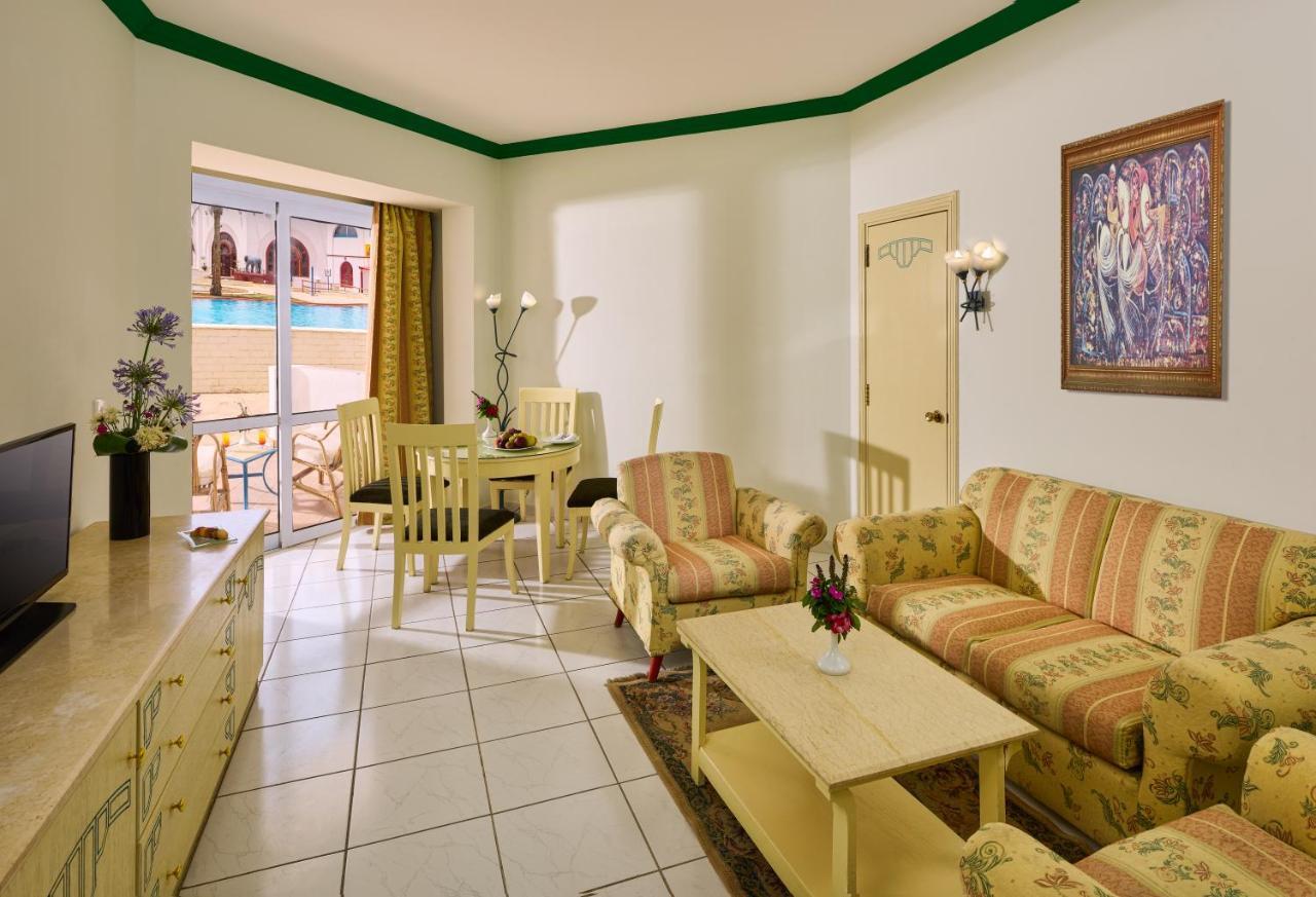 Junior Suite con Vista Piscina