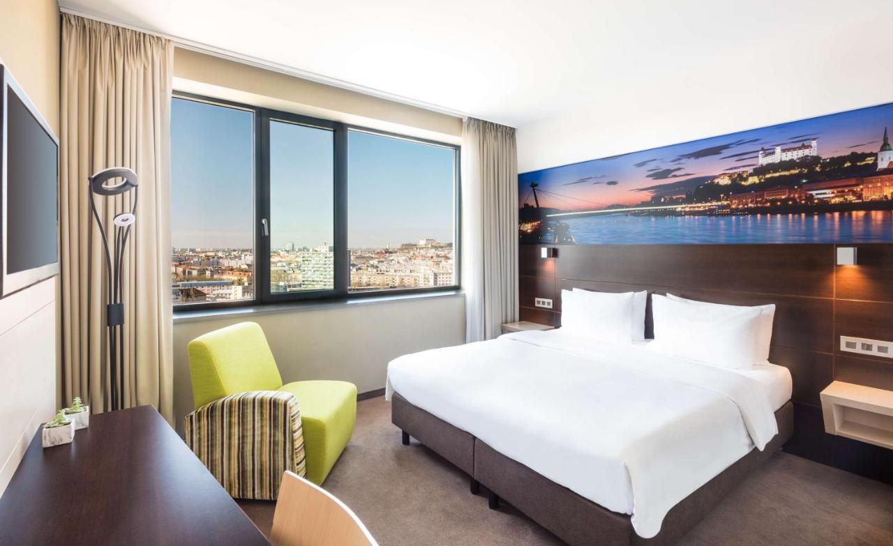 King Room Castle View