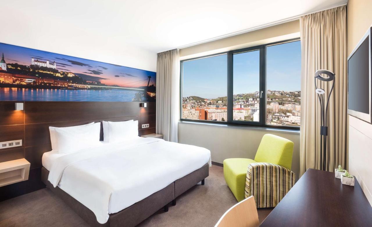 King Room Castle View